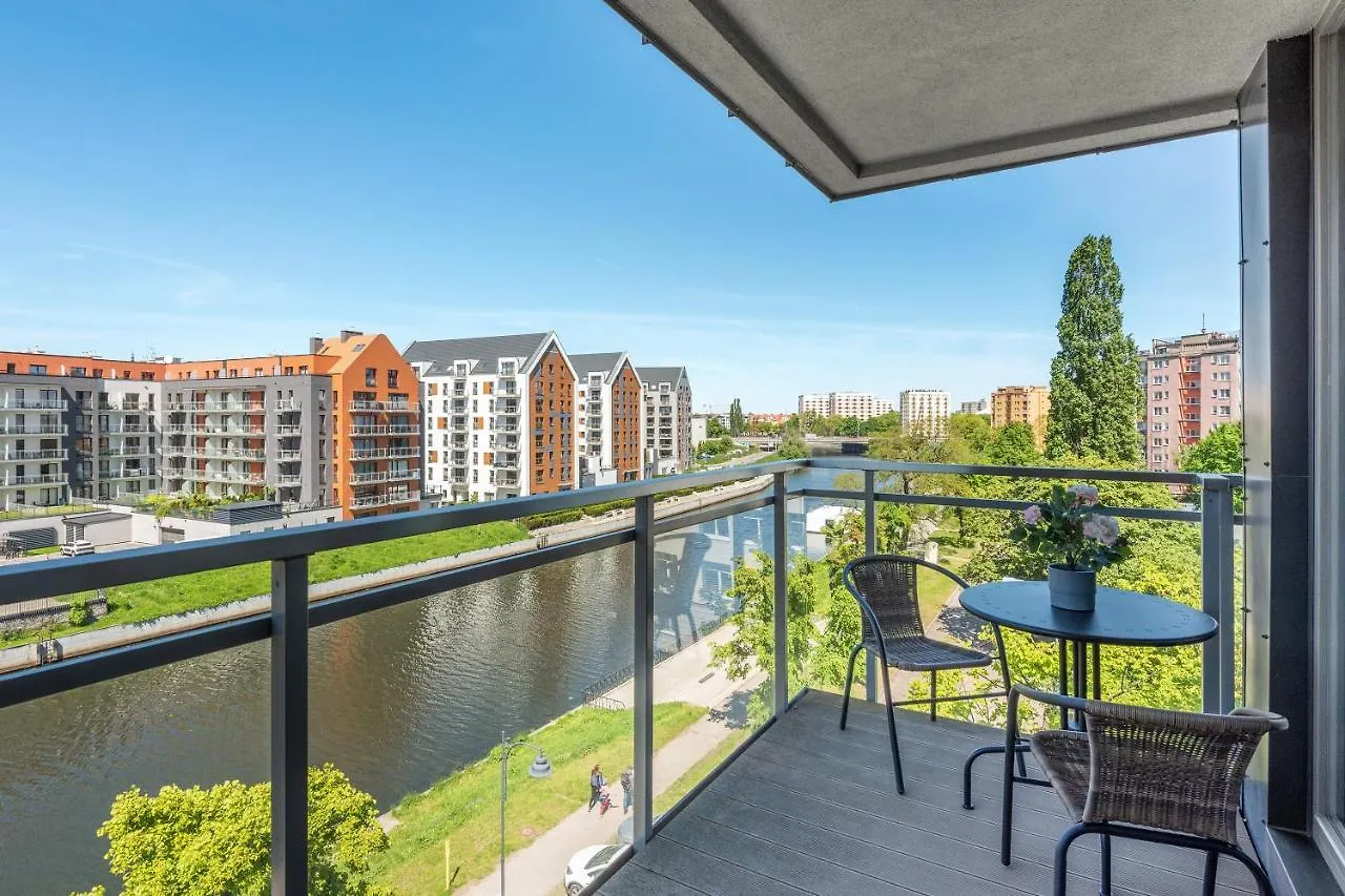 Grano Flats Gdansk - Riverfront Apartment 0*,