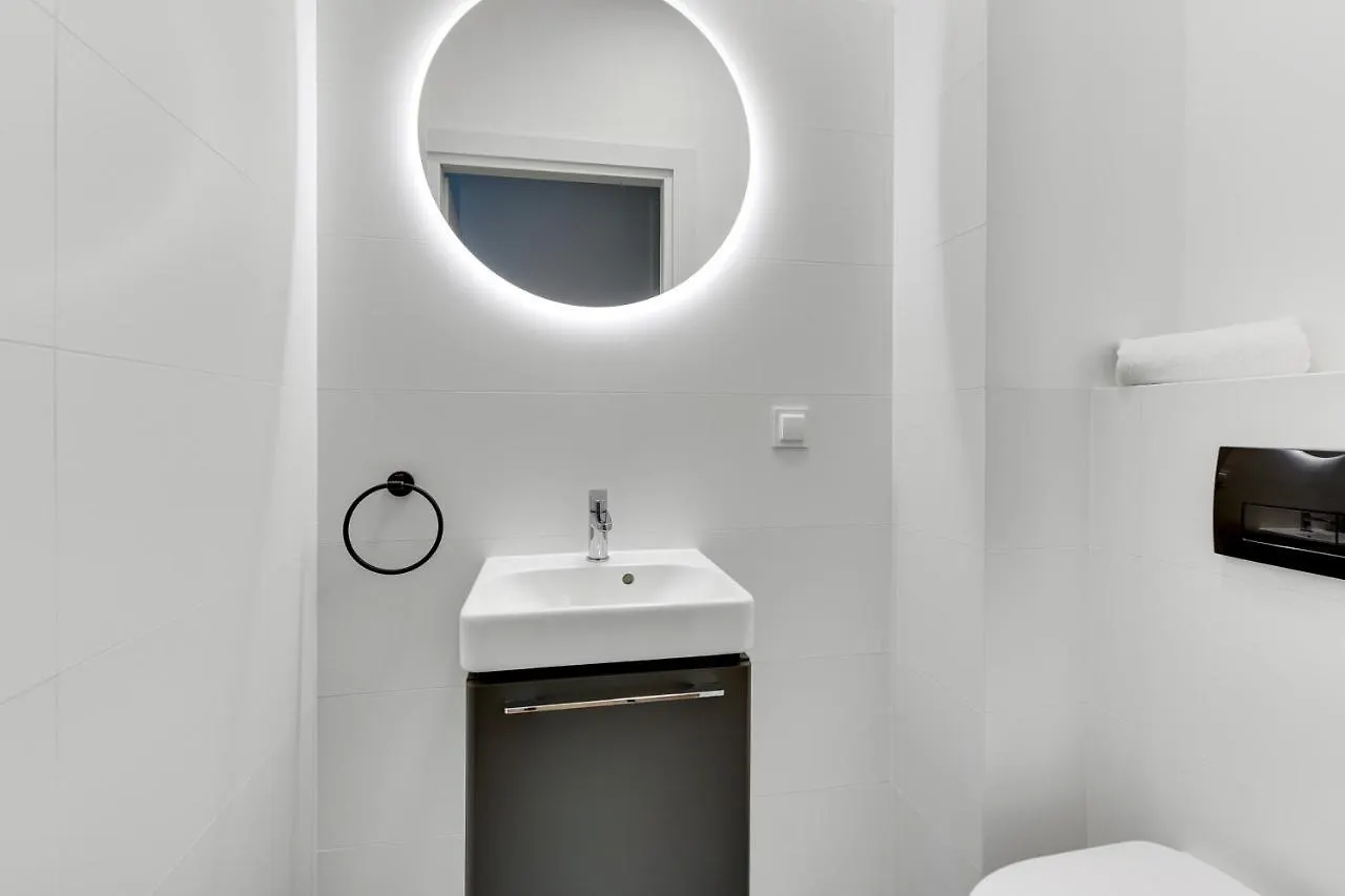 Grano Flats Gdansk - Riverfront Apartment